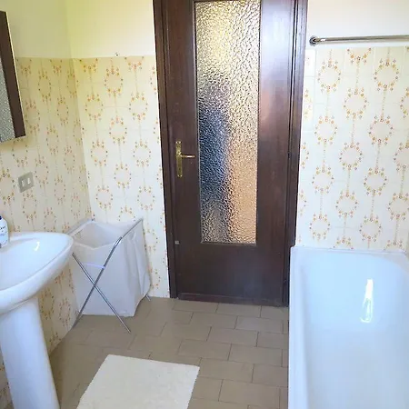Apartament Castagneto *