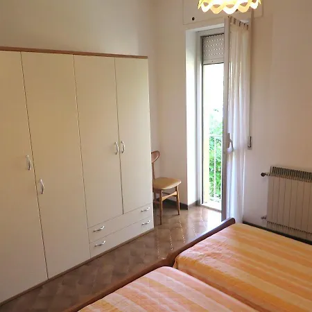 Castagneto Apartment *
